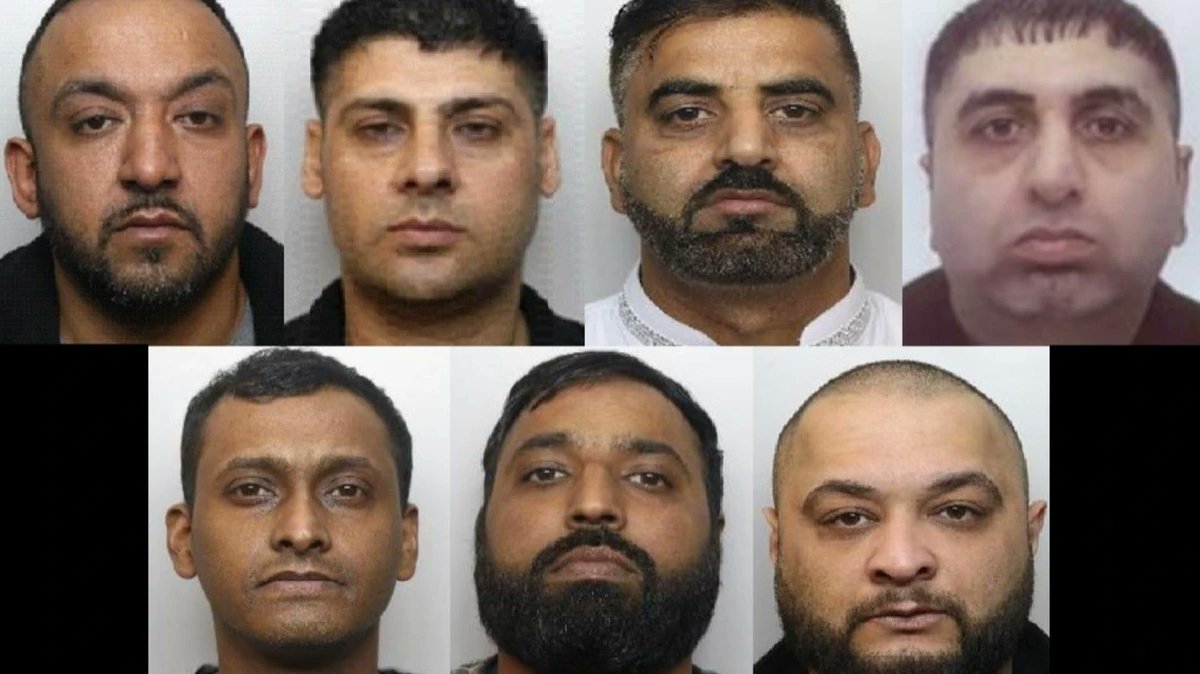 TRobinsonNewEra's tweet photo. Mohammed Amar.

Yasser Ajaibe.

Mohammed Zameer Sadiq.

Mohammed Siyab.

Abid Saddiq.

Tahir Yasin.

Ramin Bari.

All to be sentenced tomorrow for child abuse in Rotheram.

3 Mohammeds.

One even needed an urdu interpreter.

Same the country over, they're warped. https://t.co/iIhOHn9W6J