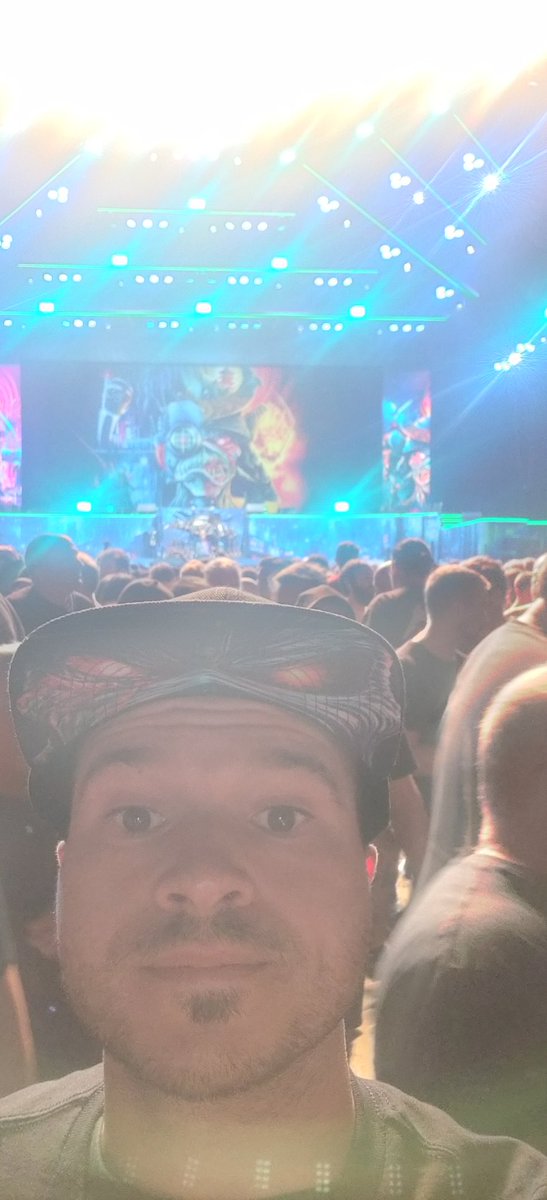MrPieep's tweet photo. @IronMaiden #sydney#ironmaiden https://t.co/CJwfMpSiGU