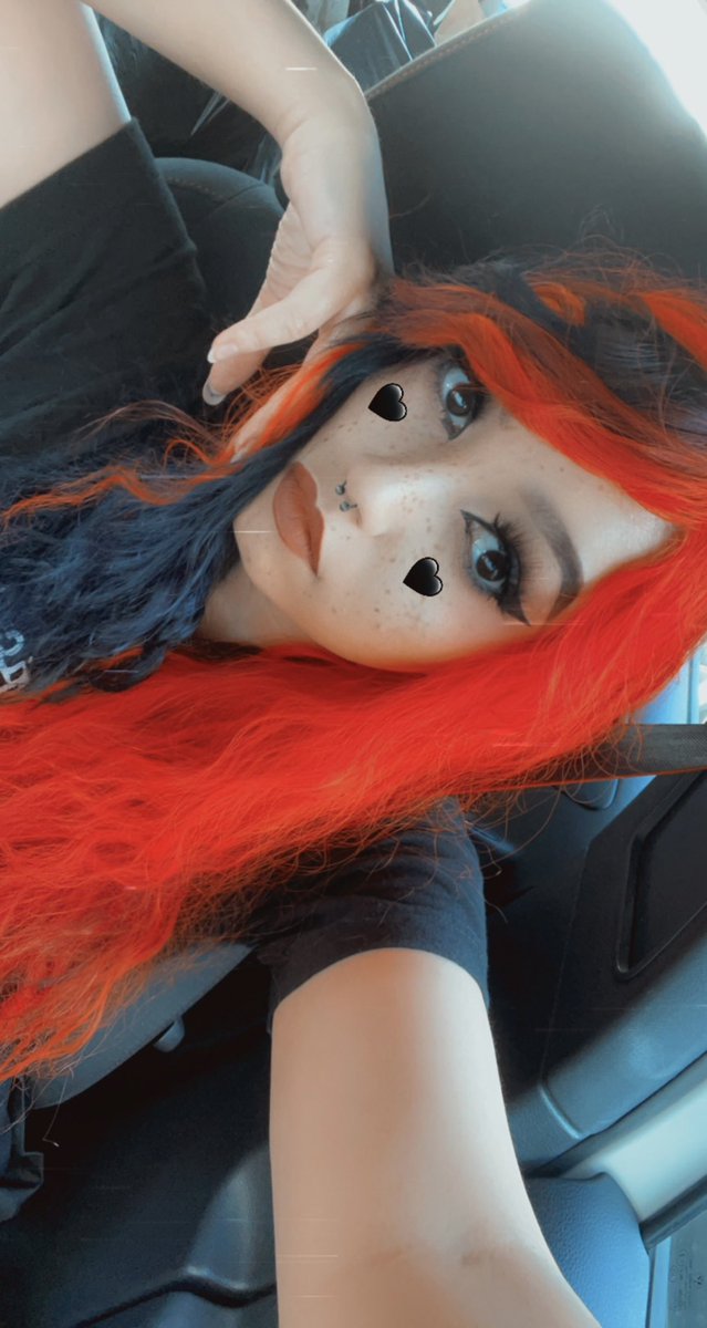 bvnnyfangs's tweet image. 🪦🖤Looking for horror twt and book twt moots!🖤🪦

-horror in general
-slasher
-paranormal
-dbd
-oddities
-saw franchise
-campy
-vampire
-scream franchise
-found footage 
-vampires
-evil dead
-terrifier 

♡︎/⟳ if u wanna be moots ⛓️