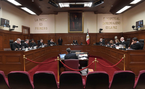 La Suprema Corte de Justicia de la Nación levantará por decisión unánime el paro que comenzó en protesta por la reforma judicial, que se aprobó esta semana, según informó Yasmín Esquivel, ministra del máximo tribunal 

ow.ly/AxUt50TmuQM