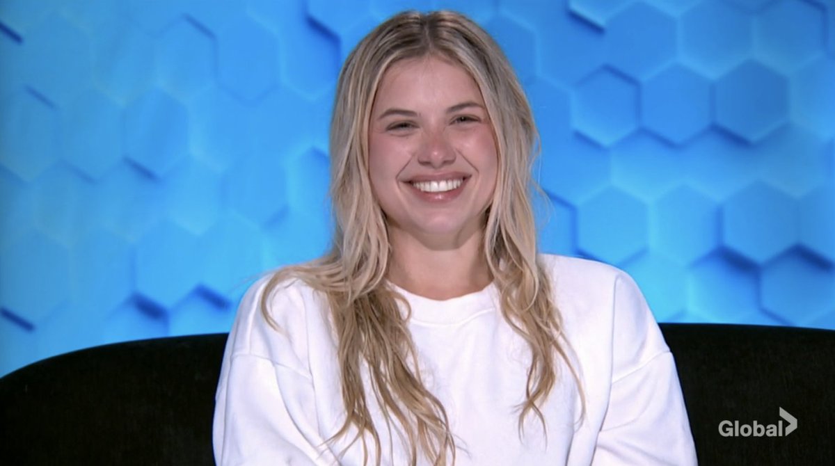 BB_Updates's tweet photo. Leah DR- I think I have a crush on him (Quinn). Dont tell anyone #BB26 https://t.co/tYJwy7qawr