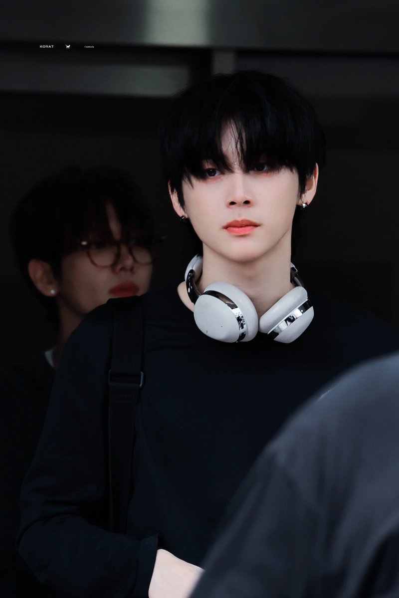 코랫 tweet media