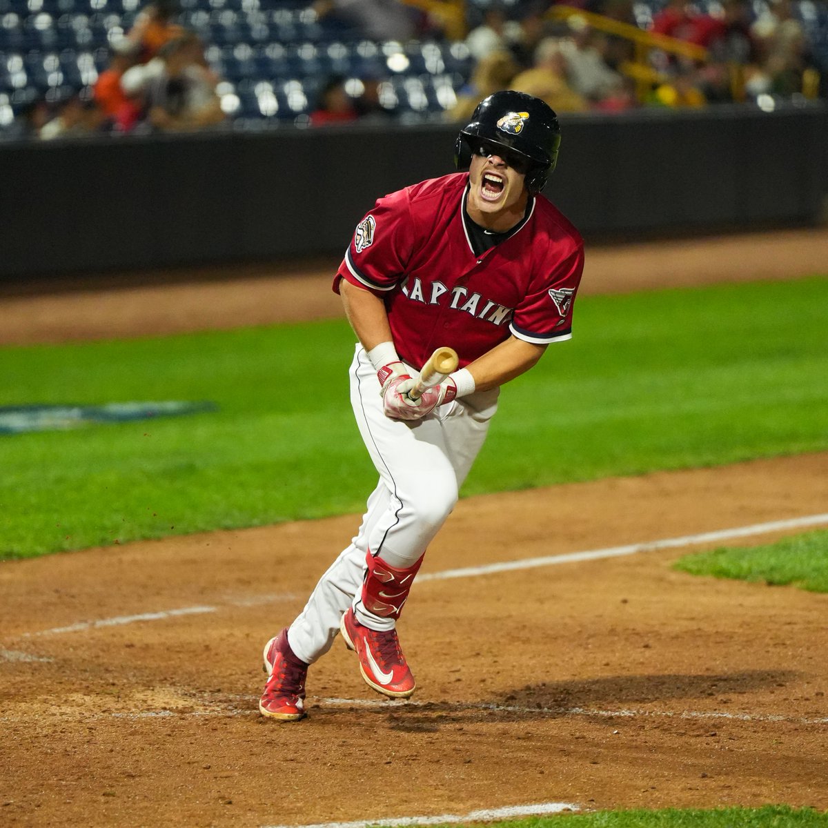 LCCaptains's tweet photo. TALK TO 'EM, TRAV. https://t.co/5l6l14hpP8