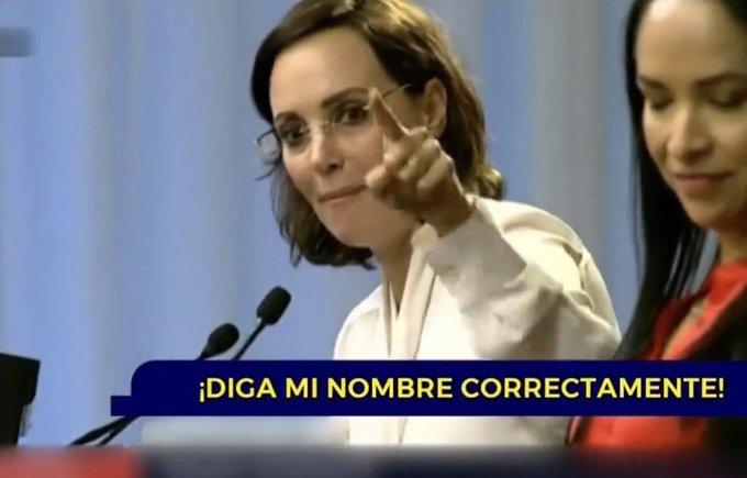 Quien iba a pensar que Noro&ntilde;a iba a ser el Casanova del senado, El Rodolfo Valentino de las senadoras
