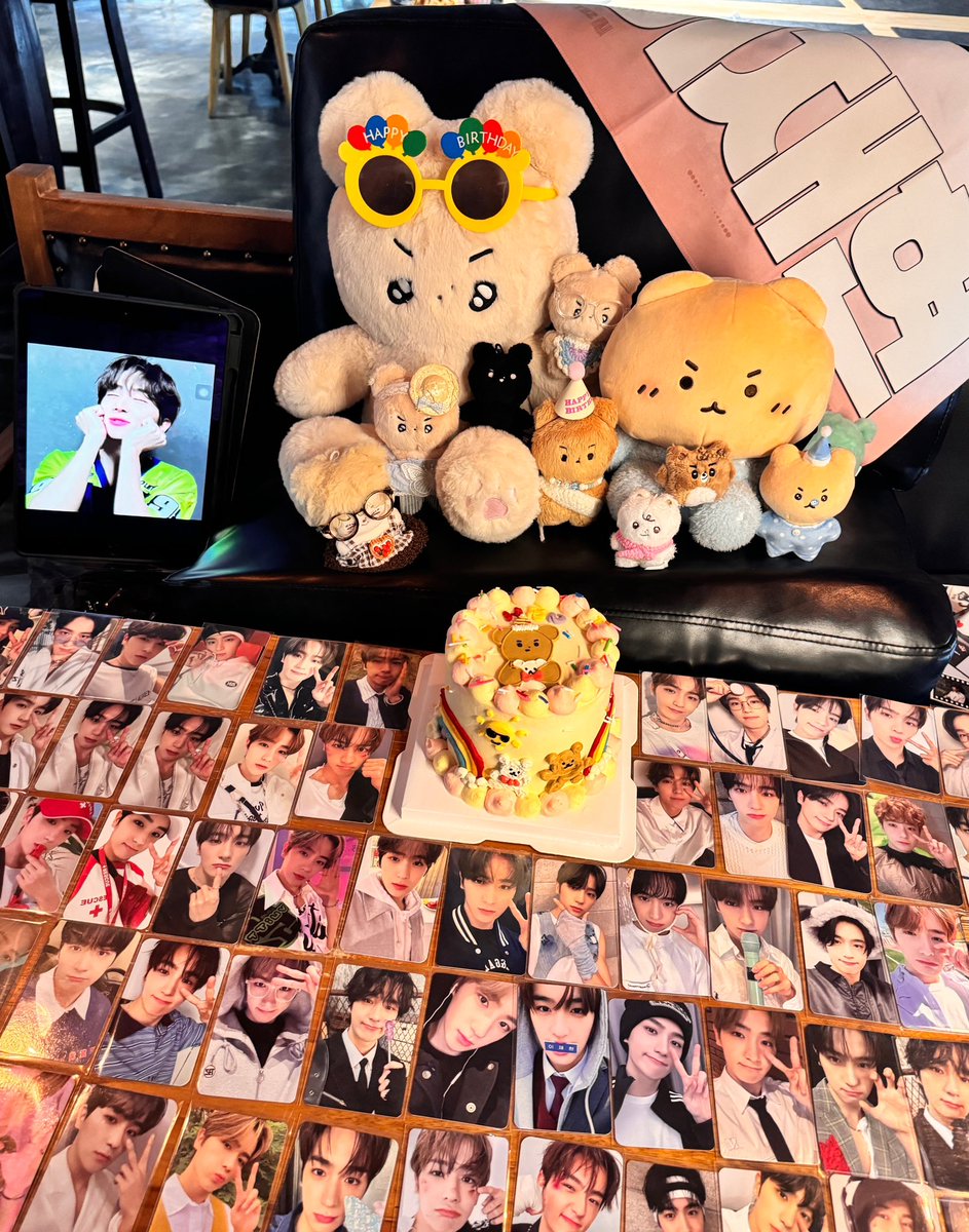 y_singular's tweet photo. 🎂 - #현재 - 和所有的烦��说拜拜！

 #이재현_너의_스물여덟도_하트해
#LOVE_FOR_MY_HYUN https://t.co/m90HCMNmPl