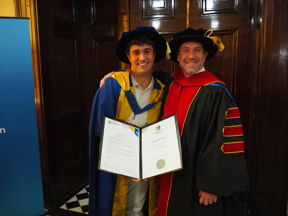 C_Moras12's tweet image. And after a lovely ceremony, I received my diploma and can wrap up my PhD experience! @SCU_Australia @PalaeoGARG @bach_lennart @tcyronak @biogeochemSCU @SCGeoscience