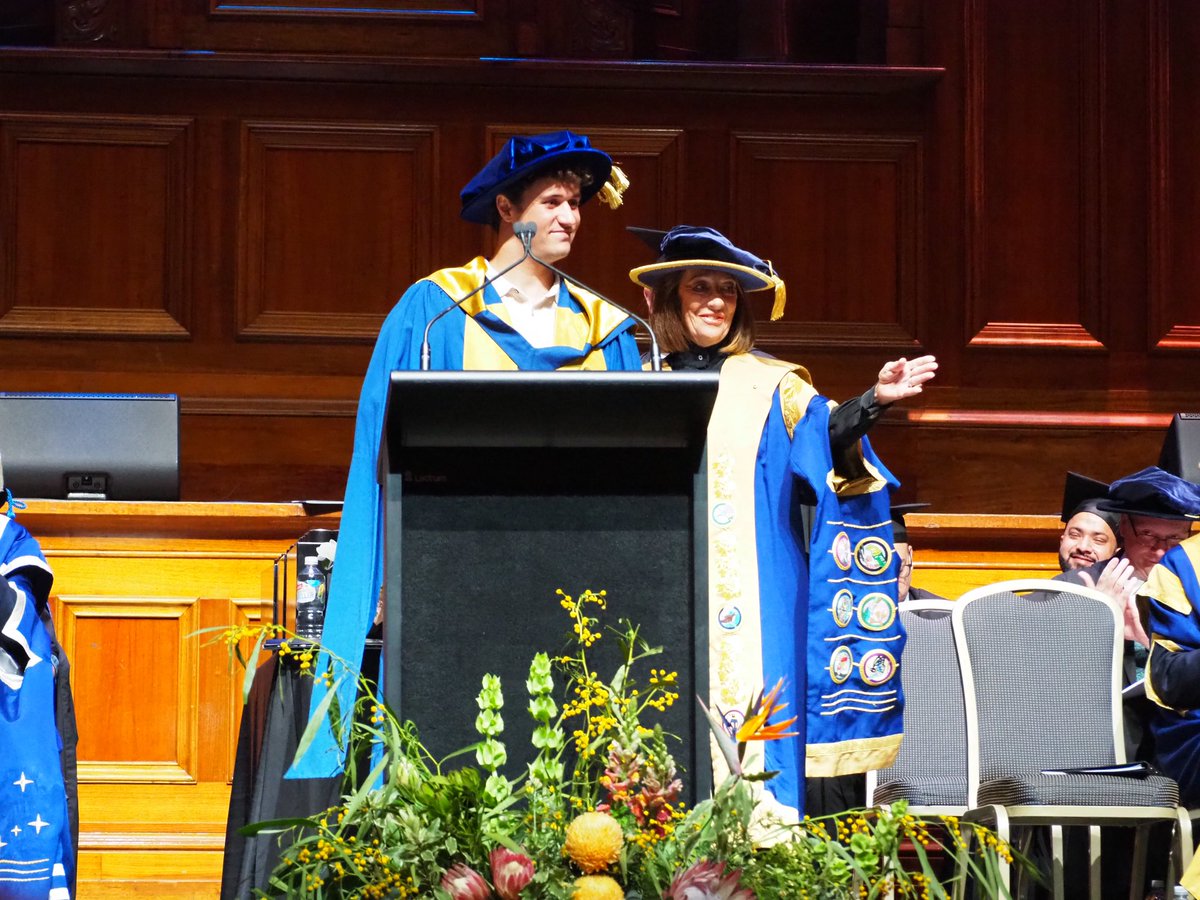 C_Moras12's tweet image. And after a lovely ceremony, I received my diploma and can wrap up my PhD experience! @SCU_Australia @PalaeoGARG @bach_lennart @tcyronak @biogeochemSCU @SCGeoscience