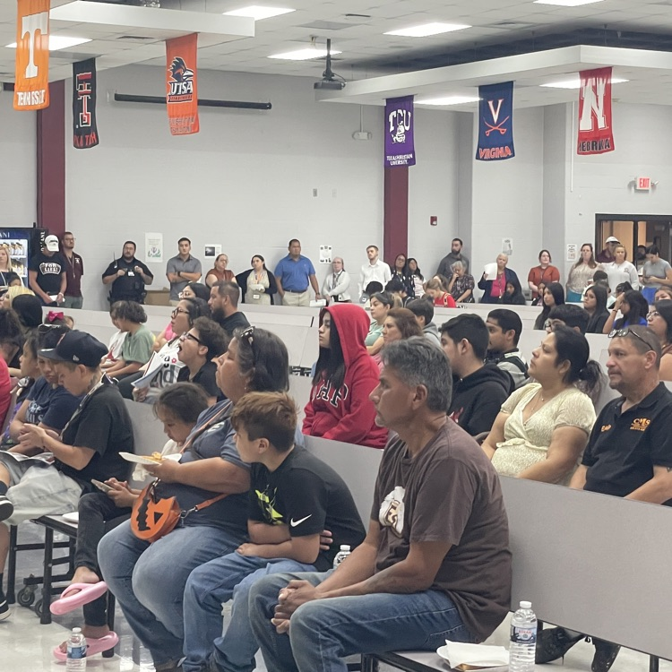 DriscollRangers's tweet photo. Thank you all who joined us for Open House tonight. #TakingItToTheNextLevel https://t.co/pfWu1uIFQP