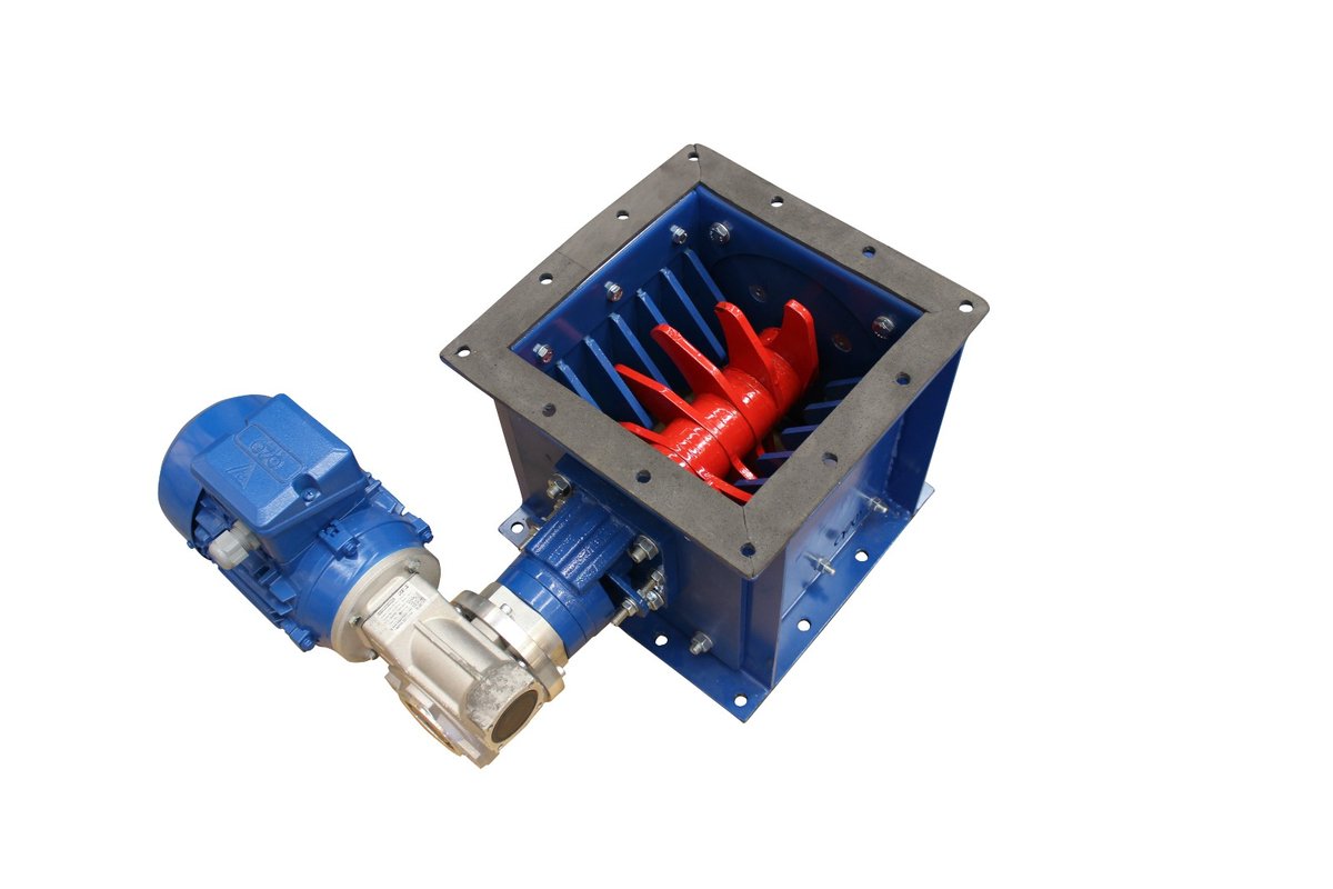 Bulkquip's tweet image. 🚀 Introducing our new Lump Crushers! Perfect for breaking up bulk material lumps at silo and hopper outlets before processing. Available in carbon steel and stainless steel, with standard flange sizes for 200, 300, and 400 slide valves. 💪✨ #BulkHandling #MaterialProcessing ...