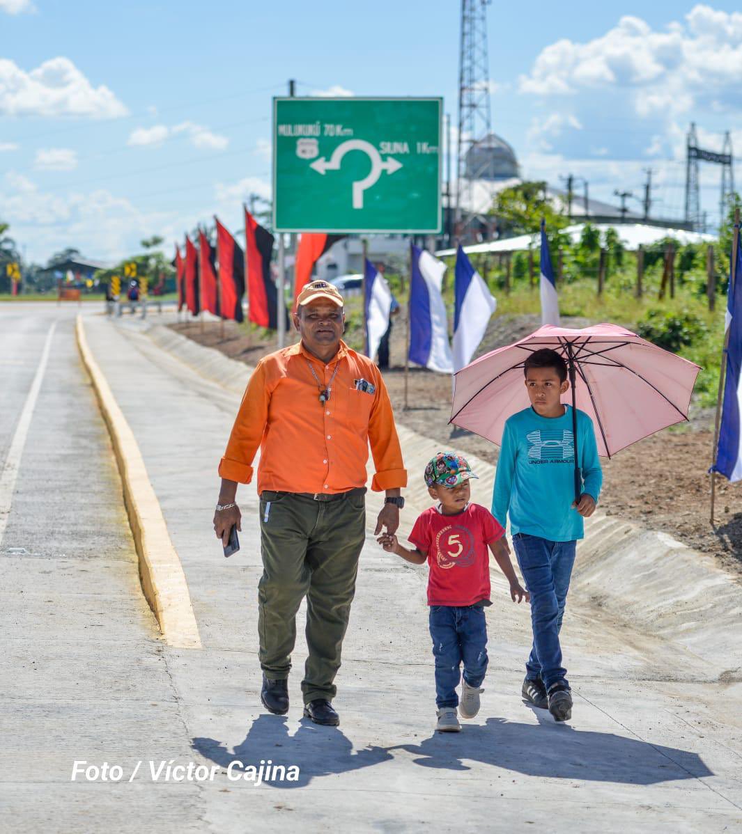 🚧 MTI || INAUGURACIÓN

Este Jueves 12 de Septiembre, nuestro Gobierno de Reconciliación y Unidad Nacional, a través del MTI, inauguró el Tercer Tramo de la Carretera Siuna–Rosita, de 31 kilómetros, en la Región Autónoma de la Costa Caribe Norte.

#Nicaragua
#ManaguaSandinista