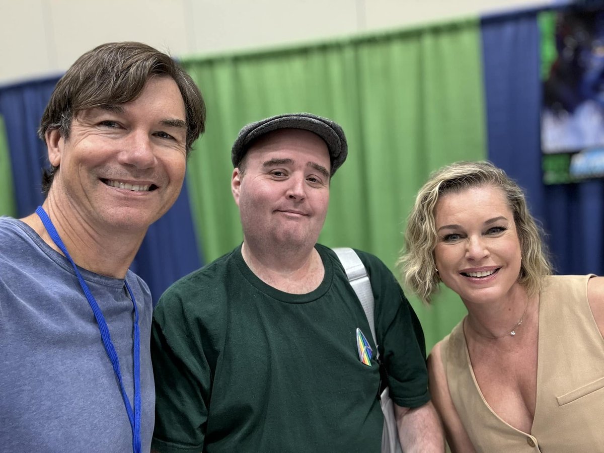 Who knew that four days ago I met the Host of Big Brother?!? <a href="/MrJerryOC/">Jerry O'Connell</a>