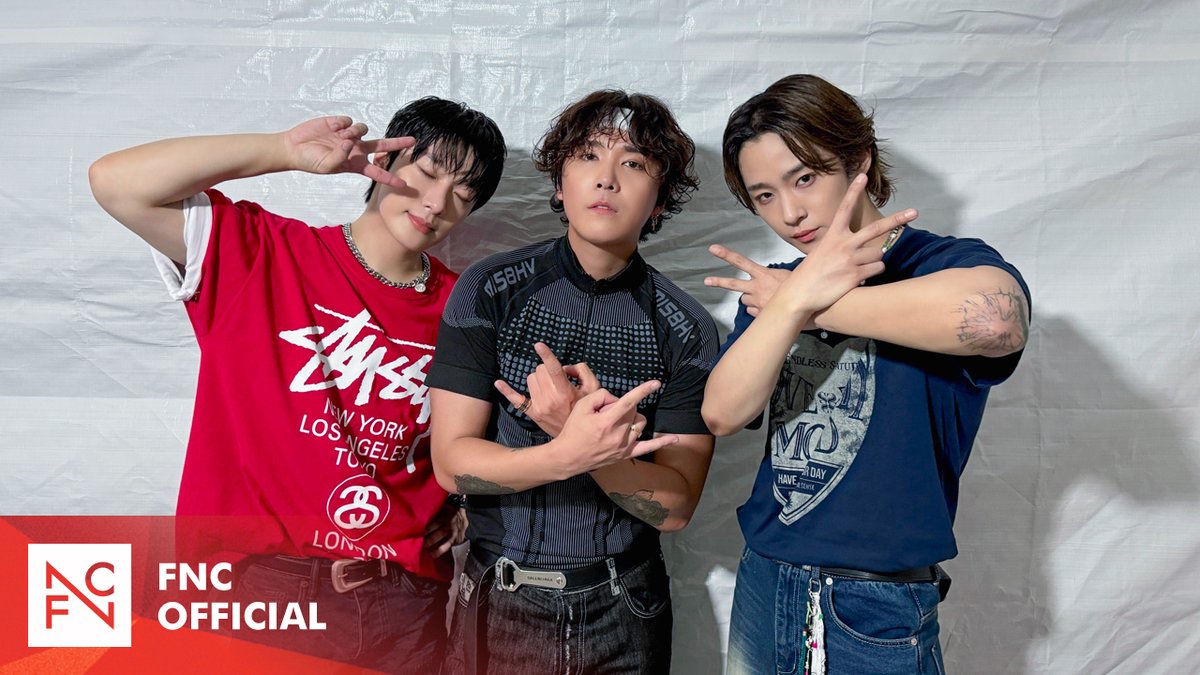 FT_FANCLUB's tweet photo. [🎥] FT아일랜드는 진짜 유명한 페스티벌 맛집임 | Soundberry Festa’ 24 BEHIND
 
✔ https://t.co/zxz5HD53UB
 
#FTISLAND #FT아일랜드 #사운드베리페스타 #soundberryfesta https://t.co/o9BDf2Zl7l