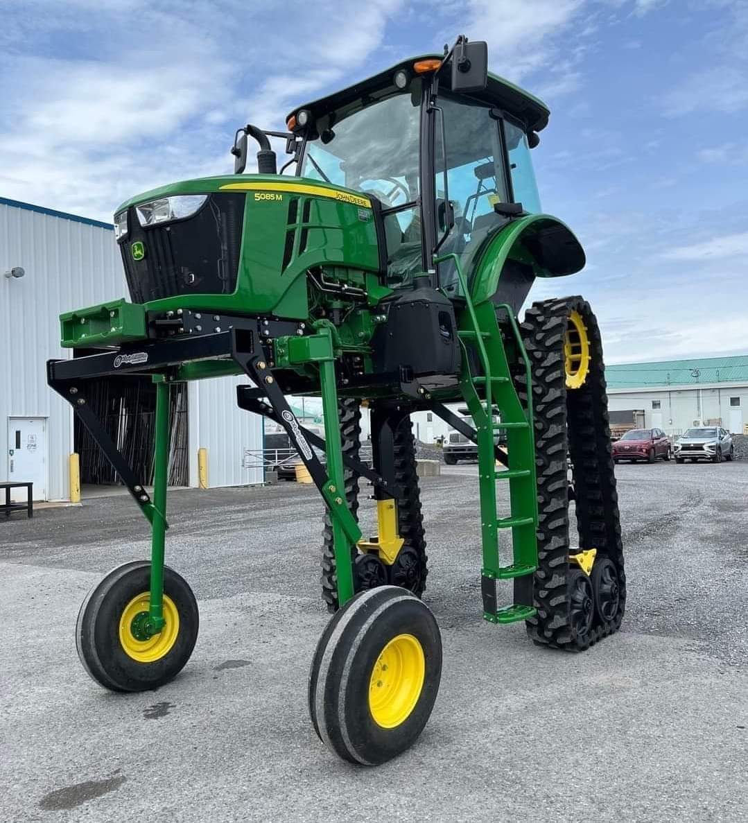 SuryawaSingh's tweet image. बिग ब्रेकिंग**
  NPS में सुधार के लिए बनी टी वी सोमनाथन समिति की रिपोर्ट को सार्वजनिक करने से सरकार का इंकार -
  क्योंकि उन मठाधीशों की कलई खुल जायेगी जिन्होंने पहले NPS लागू कराई ।अब UPS पर डील करके देशभर के 1 करोड़ कर्मचारियों की पीठ में छूरा घोंपा है।
#OPSForever #opschallenge