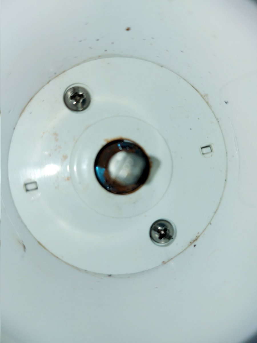 ambitiouszip's tweet image. Dont but #havells #handblender . I bought 2 months back and hardly used it 4-5 time. The product catched corrosion. They say brass material and evryrhing. All is baseless advertisement. And refused return and exchange.@havellsindia @HavellsCare360