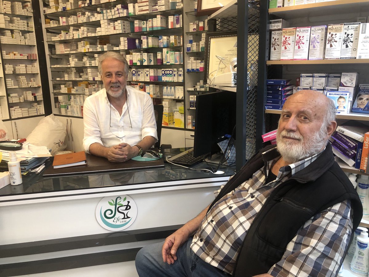 efeadnan56's tweet photo. Bu gün bizleri güzel sanatlar duayeni    Aydın Bilgin abimiz ziyaret etti Siirtte gençlerimize yardımcı olmak istiyor Bir atölye talebi var Güzel projeler yapılabilir ⁦@SiirtValiligi⁩ ⁦@mervangul56⁩ ⁦@tcbestepe⁩ ⁦@EmineErdogan⁩ https://t.co/SGEZIKQ7dD