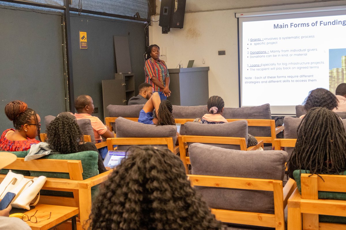 Pawa254's tweet image. Wrapping up Day 2 of our Resource Mobilization and Fundraising at PAWA254! 🎓  Yesterday  we delved into the essential skills needed to secure funding, engage donors, and create successful proposals with our creative community together with some of our partners. #PAWA254