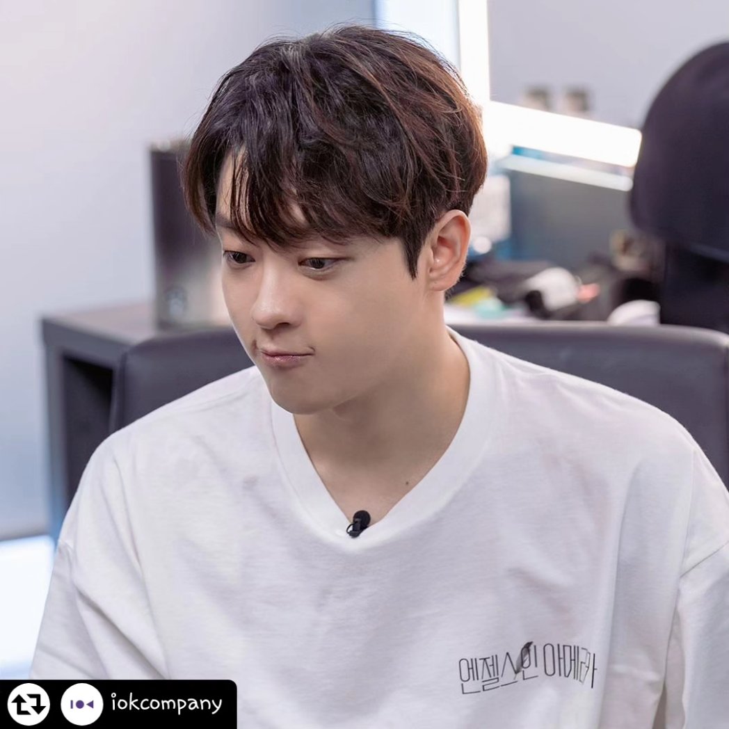 tae_sewoong_vin's tweet photo. #리그램 - @iokcompany 

[이태빈] 하드 털어왔습니다🗂

벌써 마지막 공연까지 얼마 남지 않은
연극 '엔젤스 인 아메리카' 🪽

아쉬우실 여러분들을 위한
비하인드 하드털이!
포스트를 통해 확인하세요 :)

💌 https://t.co/0cyzLkwEZP

#이태빈 #LEETAEVIN
 #엔젤스인아메리카 #비하인드
#IOKCOMPANY https://t.co/5spL49ekc6