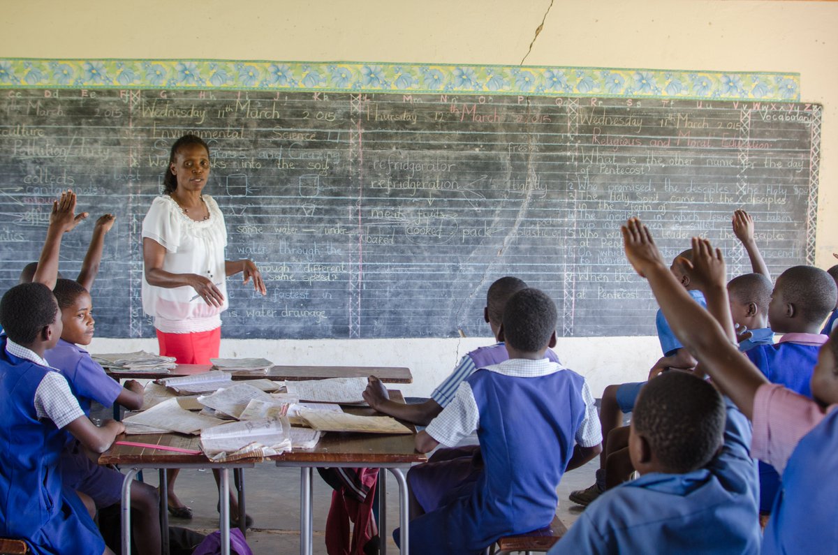 BantwanaZim's tweet photo. Each day in the classroom is a step towards a child achieving their dreams and becoming a leader of tomorrow. Our @UsaidZimbabwe funded Zingane project has provided educational support to nearly 5000 children to facilitate school attendance.
#classroommatters https://t.co/XOCQtZUb3R