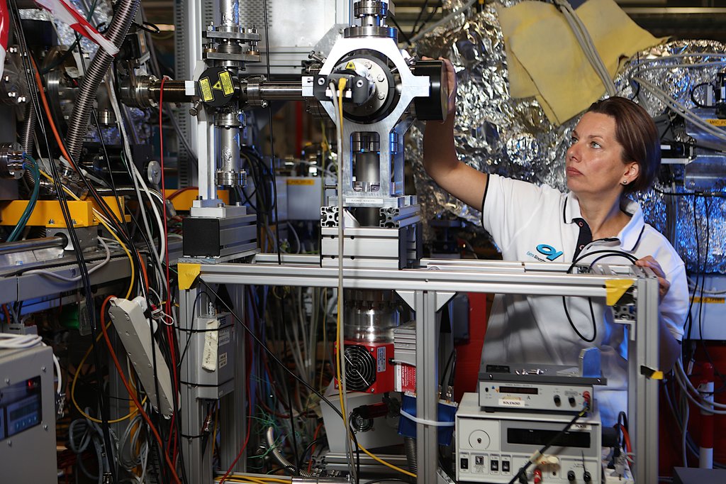 👀#InsideBSBF: Discover the key players of #BSBF2024 with us!
📍Today we present ABSOs - Affiliated Big Science Organizations.
🌟Featured: Elettra Sincrotrone Trieste <a href="/elettra_ilo/">Elettra for Industry</a> 

Join us in Trieste, October 1-4, 2024
ℹ️bsbf2024.org

#ABSOs #RegioneFVG <a href="/regioneFVGit/">Regione FVG</a>