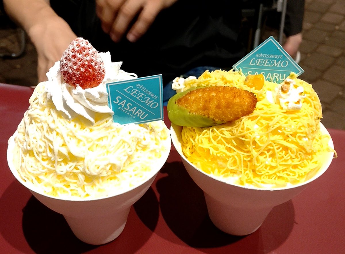 Saaaki_2804's tweet photo. オータムフェストでの悲劇…この2枚の写真の違い、何が起きたかお分かりいただけるだろうか…🥺 https://t.co/qpMMrf10ka