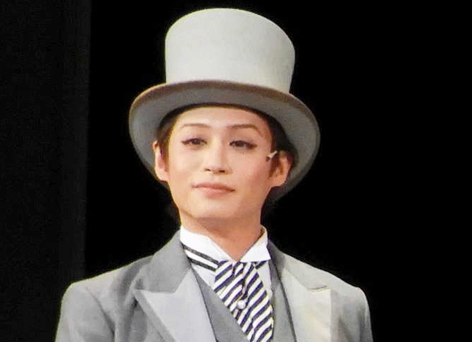 livedoornews's tweet image. 【急遽】神田沙也加さんの元恋人・前山剛久の舞台、女優2人が出演辞退
news.livedoor.com/article/detail…

高橋彩香と湯田陽花が出演を辞退。公式サイトでは「出演・辞退につきまして、事務所の決定によるもので所属タレントの判断ではございません」とし、辞退理由などは明らかにしなかった。