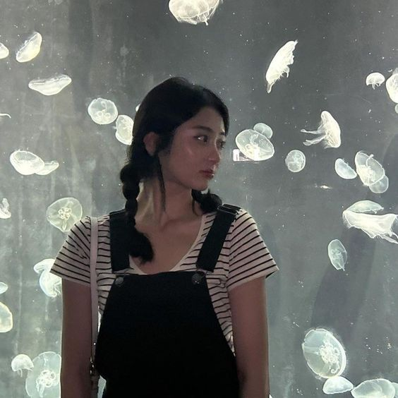 fairyminas's tweet photo. hi !! i'm looking for interactive mutuals! 
not new to #kpoptwt &amp; #stantwt 

🎧 twice, lesserafim, chaeyeon, itzy, ive, stayc but any ggs is okay !!)  

 ☆ carol, she/her 23 

 — ♡ / ↺ = to be moots ( ˶ˆᗜˆ˵ ) https://t.co/K1U4PQ6xXB