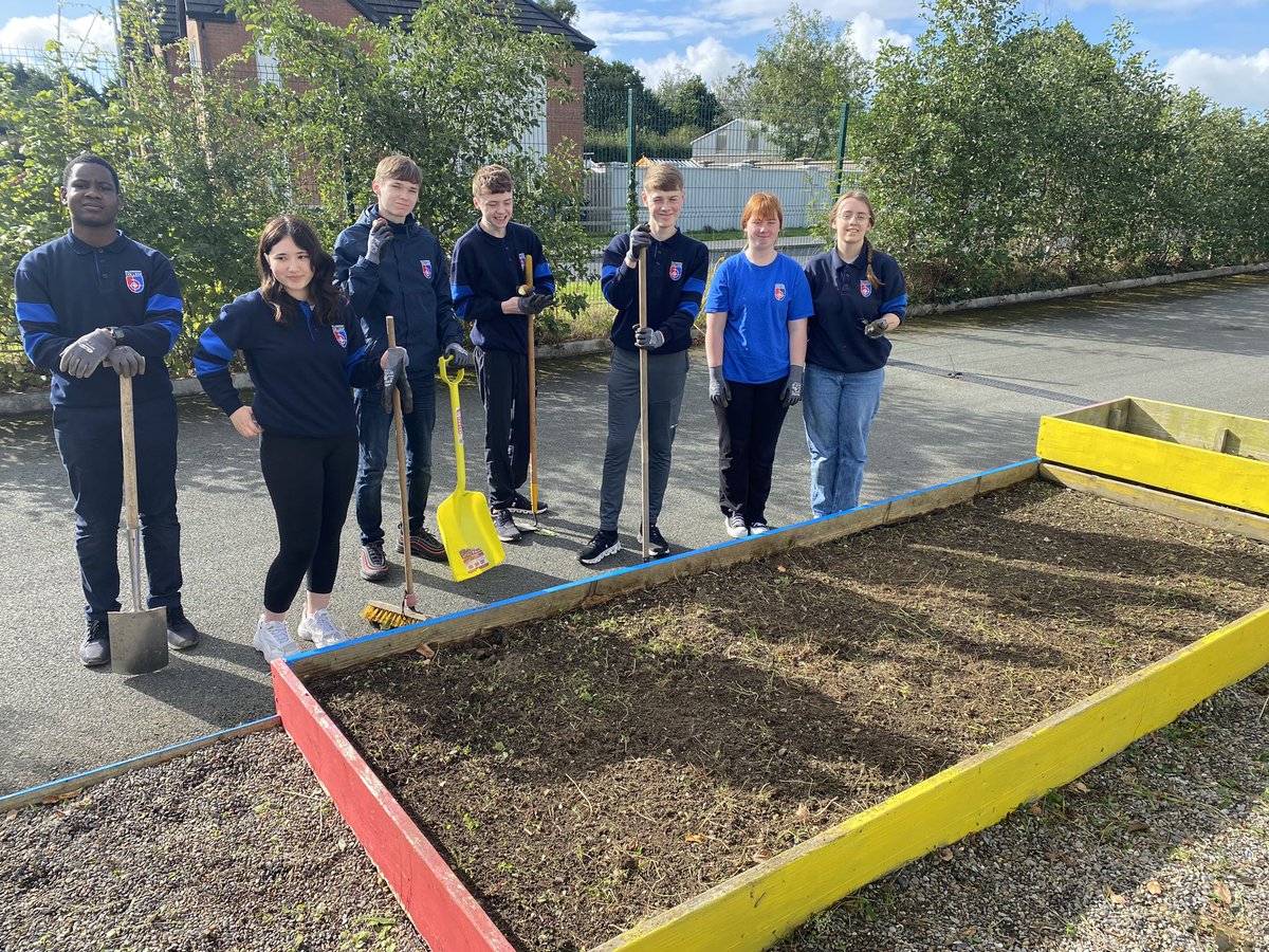 Ballymakenny College tweet media