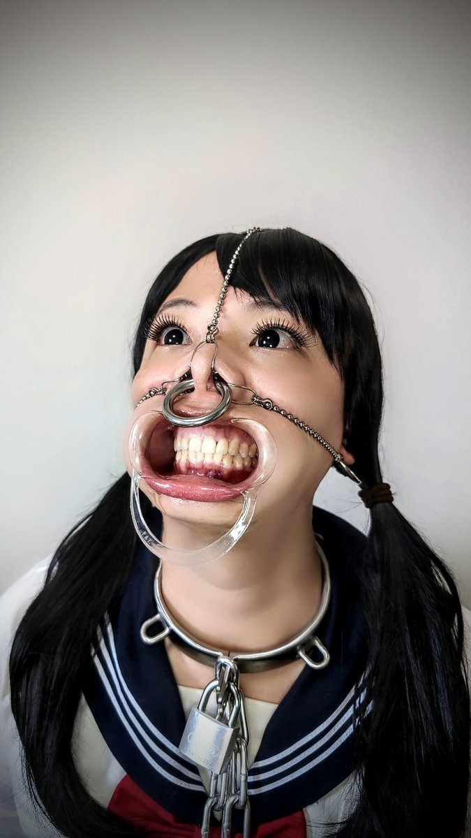 鼻輪　調教 【鼻輪付ver】  最近良くDMで何で顔責め画像ばっかり投稿してるんですか的な質問受けるんですが、理由は布教活動です🐷 顔責め好き増やす→顔責め画像増える→私幸せ  早い話、自分のためですかね🤔 ですので少しでも多くの方の目に付けばなぁと思って ...
