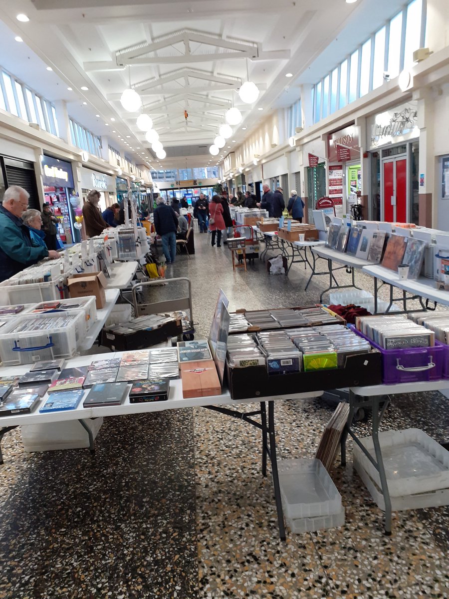 Premier Record Fairs North tweet media