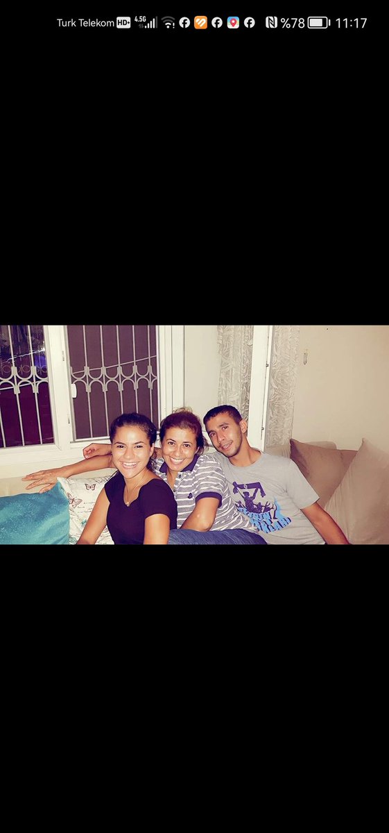 Senin gülüşüne kurban olurum meleğim 😭🌼🤲