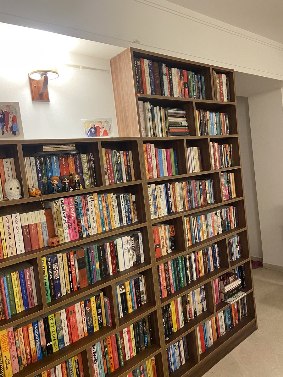 maryanntheresa's tweet image. After years of longing, this lovely, joyful thing has finally come together! The home library I’ve always wanted. An entire wall covered with books 🤓📚
#books #bookshelf #homelibrary #readersofinstagram #booknerd
