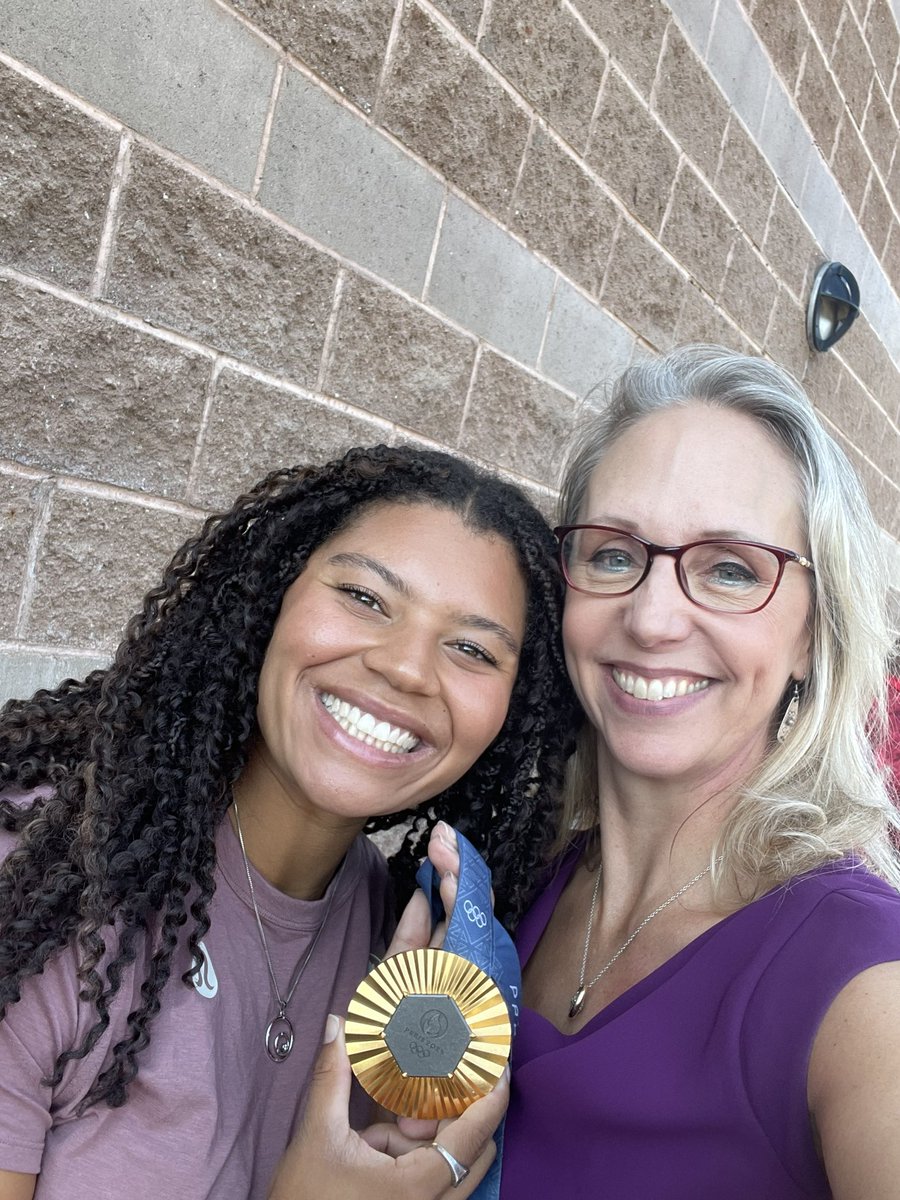Olympic gold medalist with a heart of gold: Camryn Rogers ❤️ 🥇<a href="/RAMcMath/">RA McMath</a> <a href="/sd38/">Michelle Coulthard</a>