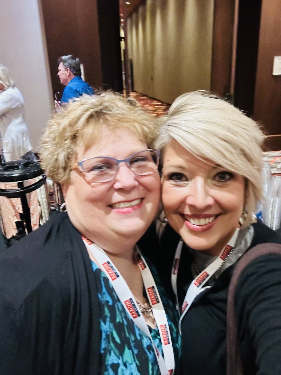 candyebell's tweet photo. https://t.co/j0fpRDcS1J