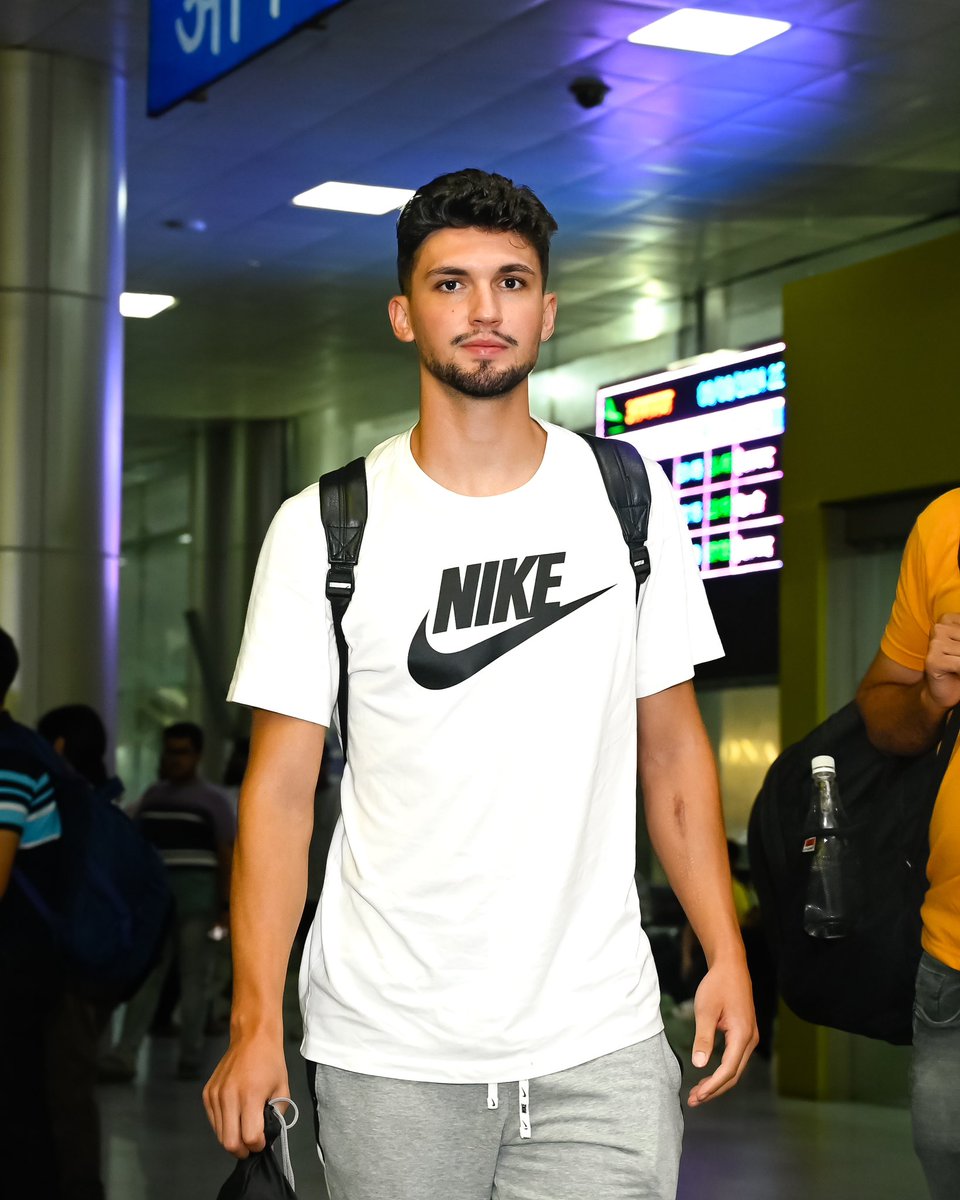InterKashi's tweet photo. वो आ गया! 🤩

#HarHarKashi #Kashi #UttarPradesh #Newsigning #Newannouncement #DavidHumanes #ileague https://t.co/Mt5ytChKPo