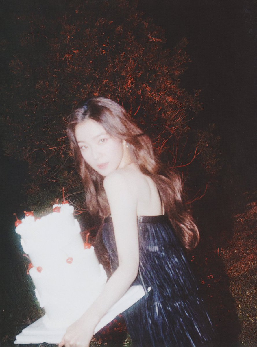 picsofirene's tweet photo. ✨️🖤 https://t.co/myPHJnwSgg