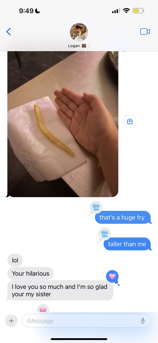 milkstrology's tweet photo. my eleven year old brother didn’t have to make me this emo on a random thursday night https://t.co/zObtODzNva