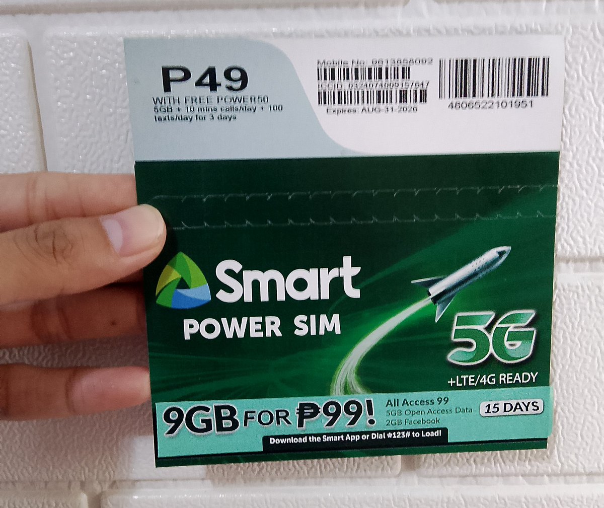 sndrrgs's tweet image. Napa- switch to Smart ko na ung papa ko HAHAHAHAHAHAHA!!😆💚💚 Dahil sa inyo #Donbelle 💚🫶@LiveSmart @bellemariano02 @donnypangilinan 

#PowerAndMagicOfSmart
#DonBelle | #SmartDonBelle