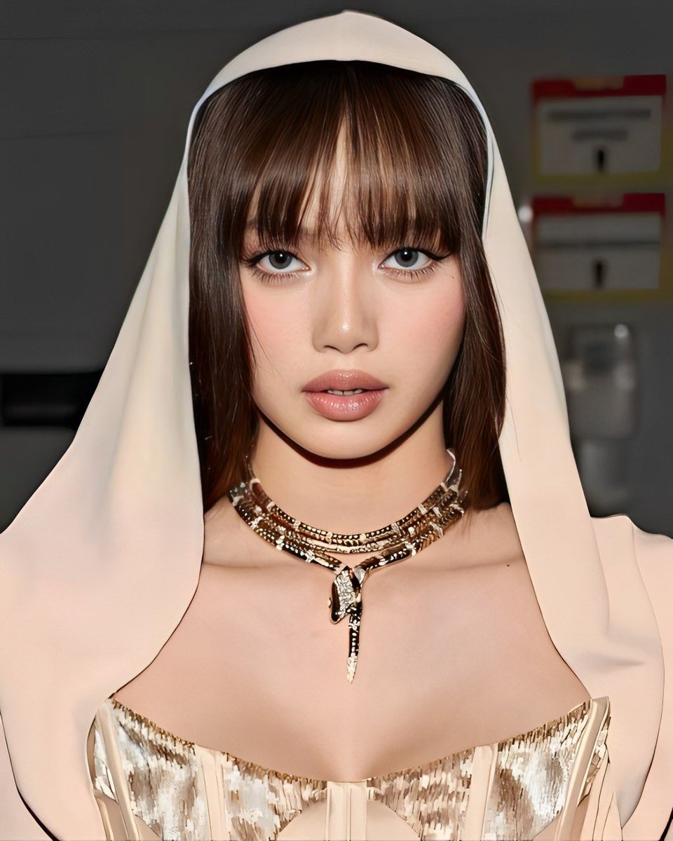 แล้วสวยอะไรขนาดนั่น

LISA OUR BEST KPOP
ROCKSTAR LISA ON VMAS
#LISA_VMAs2ndWin 
#LISAisBACK_VMAs 
#VMAs    <a href="/wearelloud/">LLOUD</a>