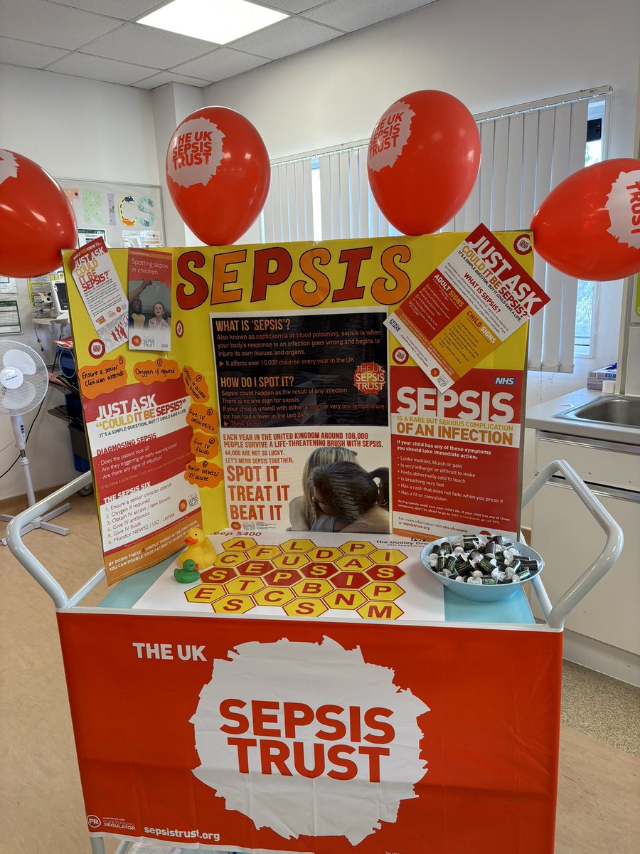 snabless's tweet image. @DudleyGroupCEO @themeddirector @MataMorris_SK @Helen_Bromage today is #WorldSepsisDay so watch out for the @resusdudley #TrolleyOfKnowledge visiting the clinical areas to raise awareness of the importance of early recognition &amp;amp; treatment in #Sepsis patients #SepsisAwareness