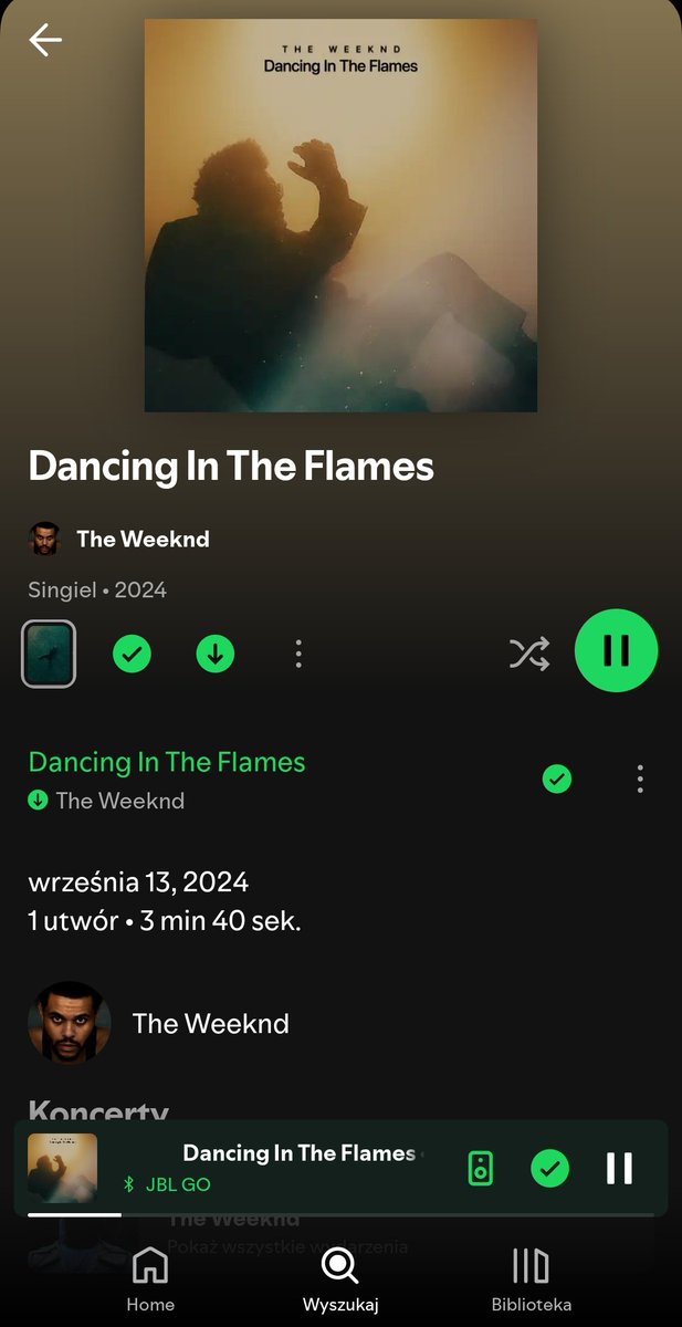 monsteravie's tweet photo. the king is back 🎀 #theweeknd https://t.co/gU7AJv4WPv