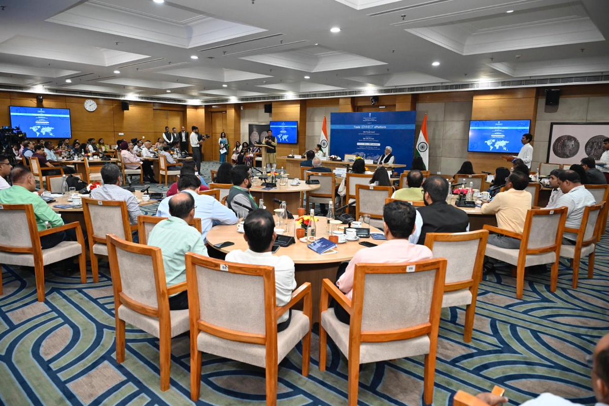 TCS's tweet photo. Hon'ble CIM @PiyushGoyal launched the Trade Connect ePortal to enhance Ease of Doing Business, developed by TCS IP #DigiGOV.
This is a single-point platform for the exporter community to get all the information about world markets and all the necessary tools to navigate them.
@dgftindia @tpbhatla
#DigitalIndia #MSMEs #EoDB