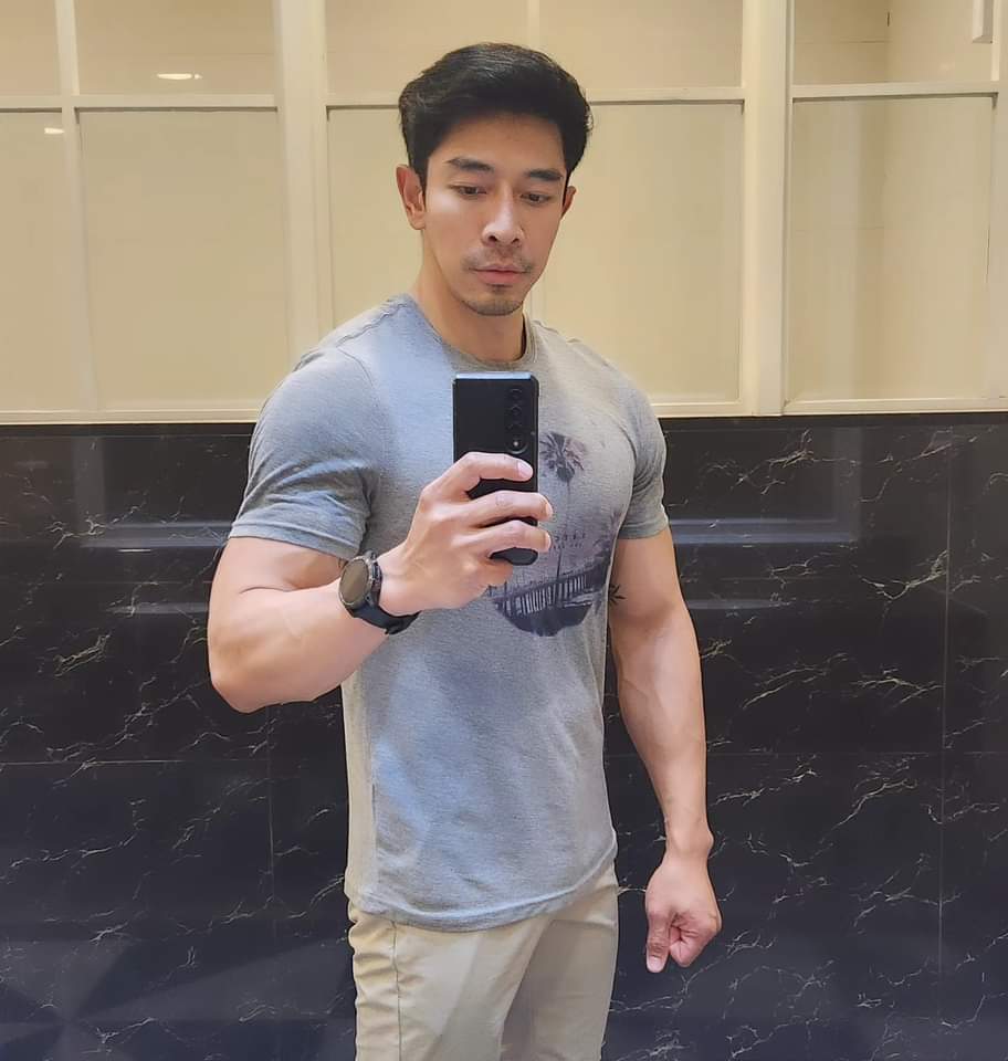 tan_thanadet's tweet image. Selfie Friday 🤳 

#gymaddict 
#GymDaddy