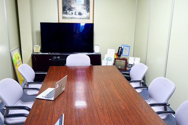 Bscre8's tweet image. 本日は、須坂市のクライアント先で打ち合わせです。お客様の課題は採用で、ニーズをともに探り、課題を解決いただけるよう全力で対応いたします。
#須坂市 #webサイト制作