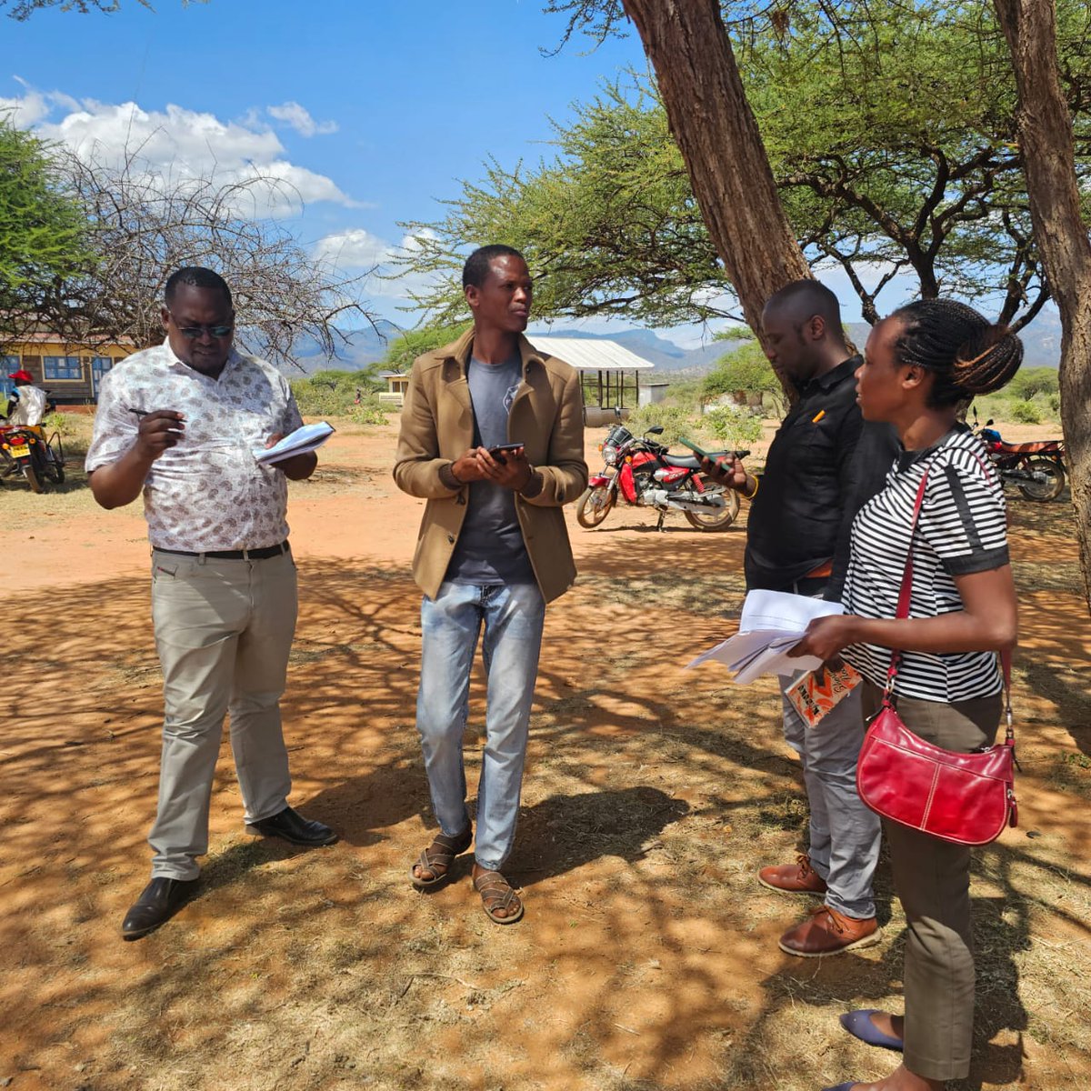kirdi_kenya's tweet image. Our teams are mapping value chains in Samburu, Baringo, &amp;amp; Kwale counties, focusing on livestock, fishing, bee-keeping, cassava, poultry, dairy, coffee, &amp;amp; leather industries. This project is funded by KIEP through  @MITIKenya, with support from @WorldBankKenya. #ValueChainMapping