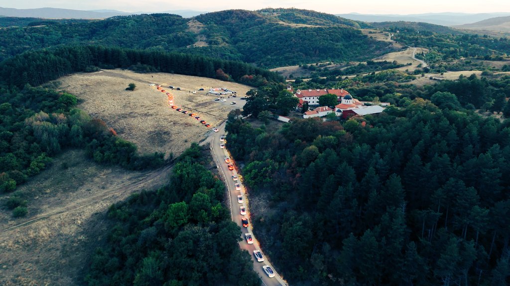 KoychoKoychev's tweet photo. Hey, @Tesla @TeslaCharging @elonmusk 

Did you know in Bulgaria there are thousands of Teslas and what is pictured below is only small part of them doing the biggest so far Tesla Light Show in Bulgaria while preparing for a larger event ;)

And all this is realized despite there is no official Tesla shop/service center in Bulgaria and only because of your great products and of course as result of Car Life By Dani/ CLBD (local YouTube channel) efforts of promoting and sharing everything about purchasing and owning a Tesla!

Stay tuned for even more grandeur pictures from CLBD events and while you are impatiently waiting for our next input, why do not you open a service center in Bulgaria ;)