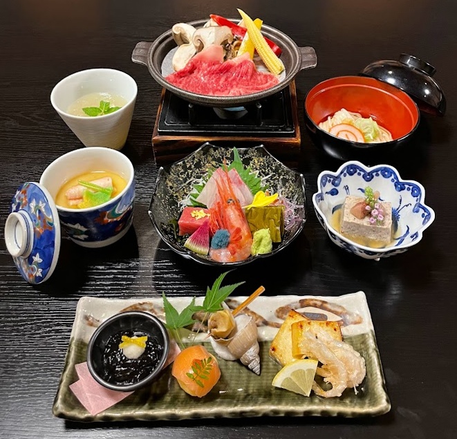 『10/5(土)スナックぬれずきん<a href="/spasauna/">濡れ頭巾ちゃん</a> in スパアルプス開店いたします♪スペシャルゲストはマグ万平<a href="/magmanpei/">マグ万平</a>さん。』
料理写真は以前提供させていただいたお料理です。
今回も丹精を込めて職人が作ります。
飲み放題つきですよ～🍶🥃😋
楽しみにしていてくださいね🥰