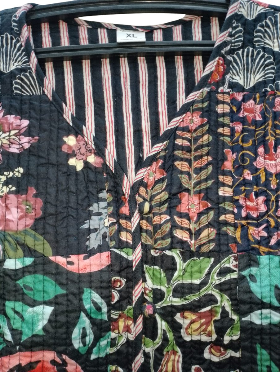 CAndcrafts's tweet photo. #stripjacket #floralprint #vnackcoat #quiltedjacket #clothingcoat https://t.co/F6ubXfKwIP