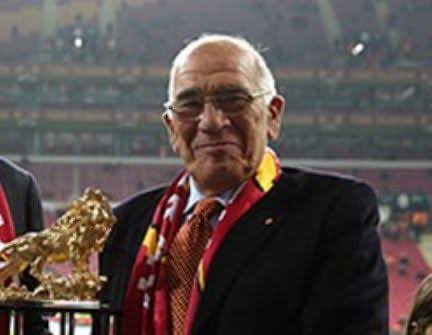 Galatasaraylılar!  öyle büyük bir insanı kaybettiniz ki belki bir çoğunuz bunun farkında bile değilsiniz. Kulübümüzün kurucusunun oğlu, basketbolda yenilmez armadanın efsanesi, büyük bilim adamı ve büyük Galatasaraylı Nur Danişmend rahmetli oldu. Hepimizin başı sağ olsun.