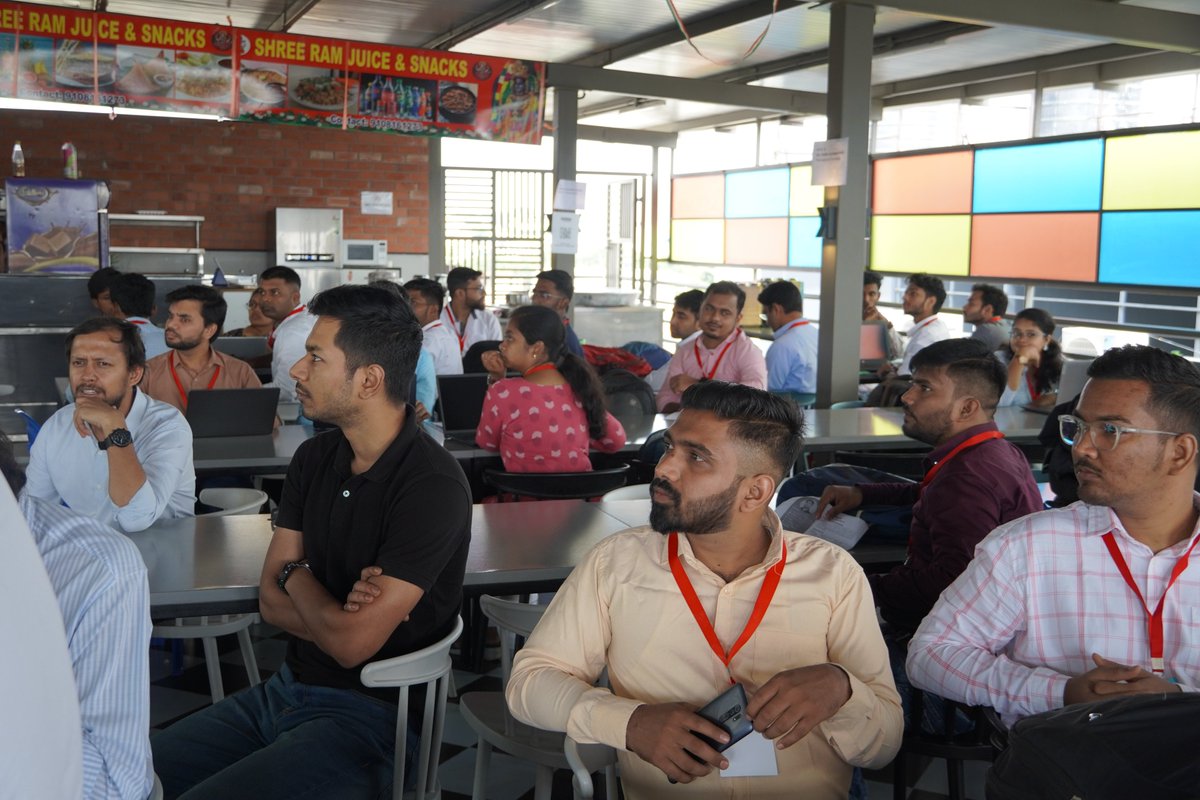 LevelUpIncHQ's tweet photo. 🚀 Thrilled to kick off the 2nd Edition of our Placement Drive at @masaischool HQ, Bengaluru! 

With 100+ students and 30+ recruiters, our students are geared up and ready to ace their interviews.

#PlacedbyMasai #PlacementDrive https://t.co/ekF2W5KLZN