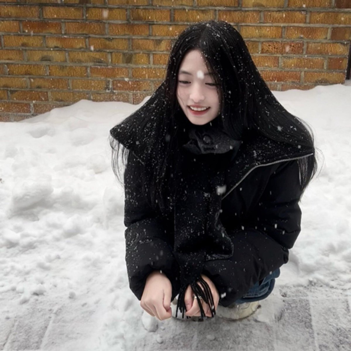 AHYEON SO CUTE 🥺😭